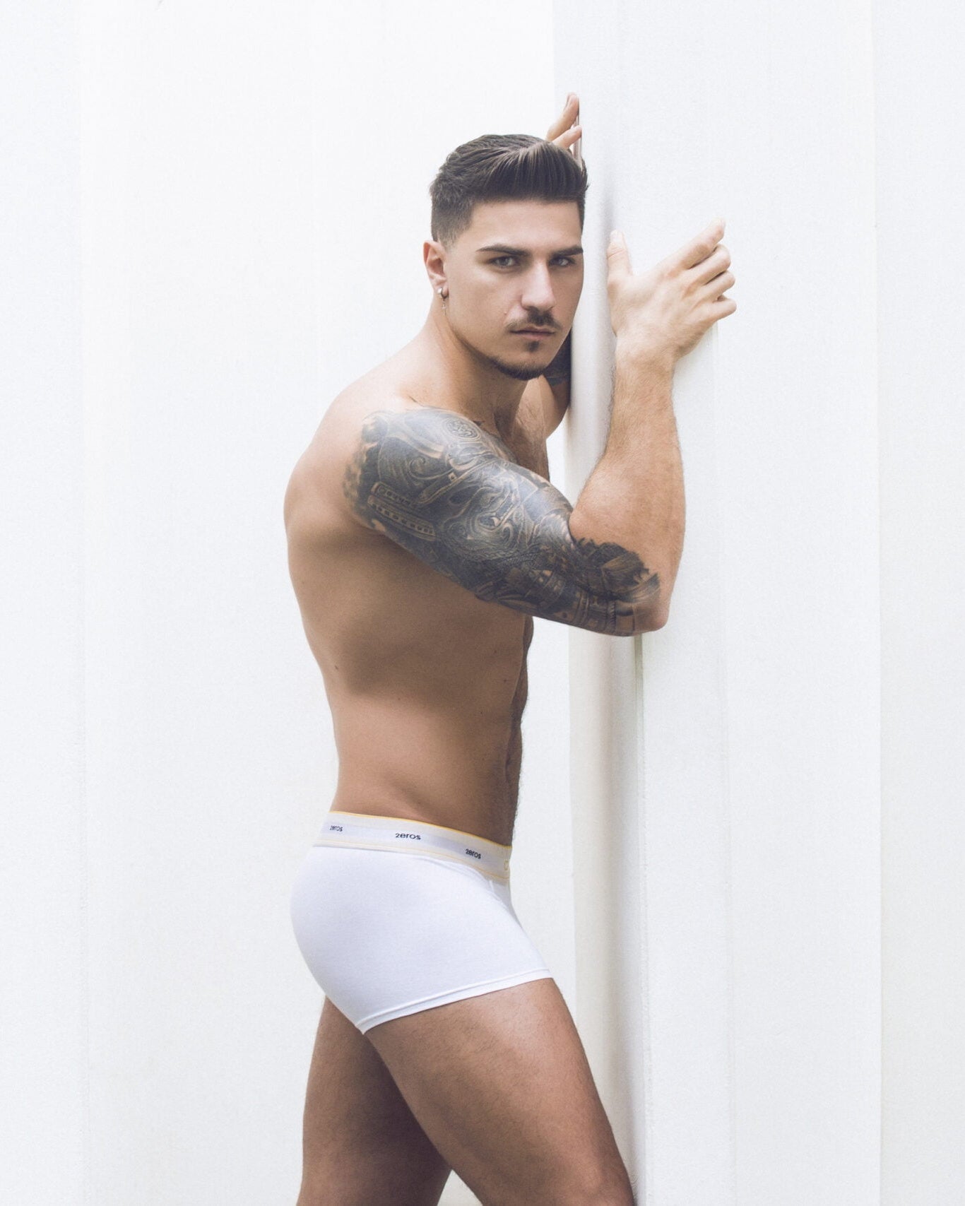 2EROS Adonis Trunk White