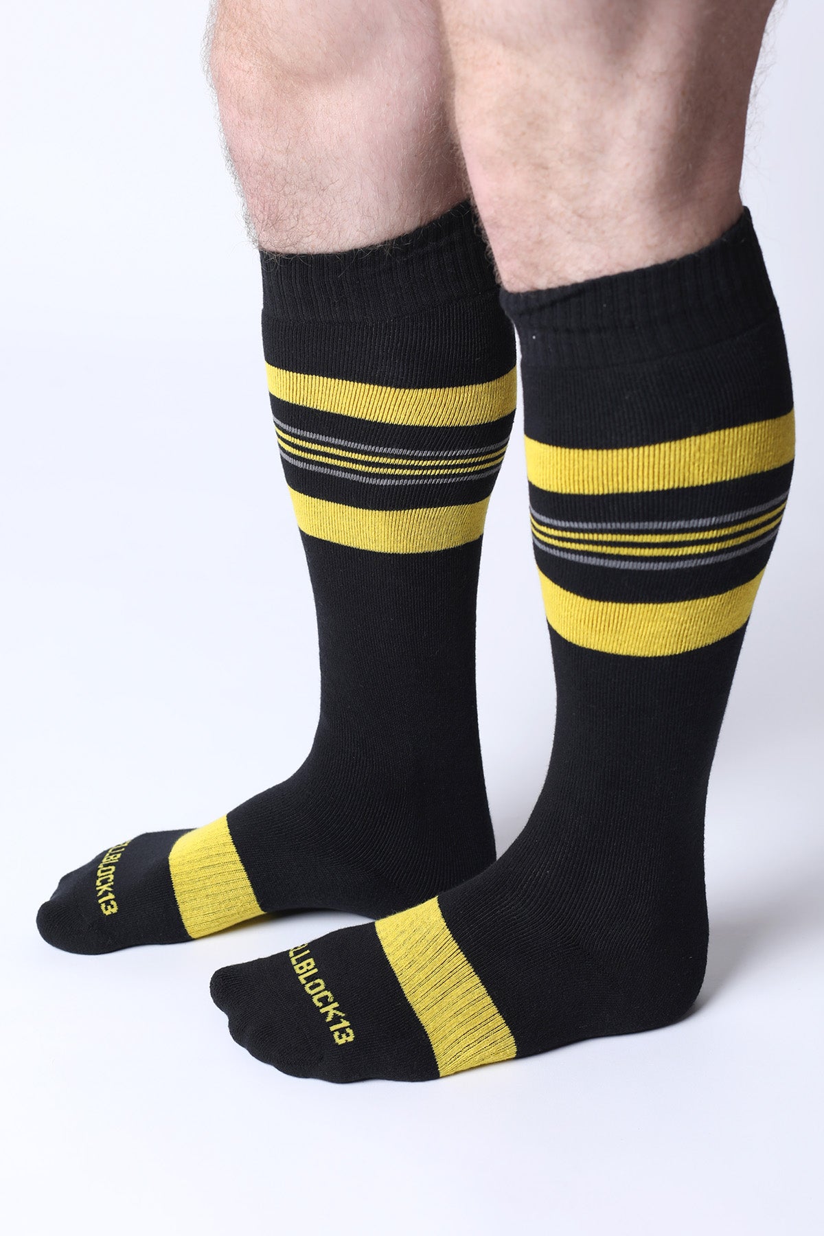 Cellblock CELLBLOCK 13 Tight End Knee High Shadow Socks Black-Yellow | GUNDERWEAR