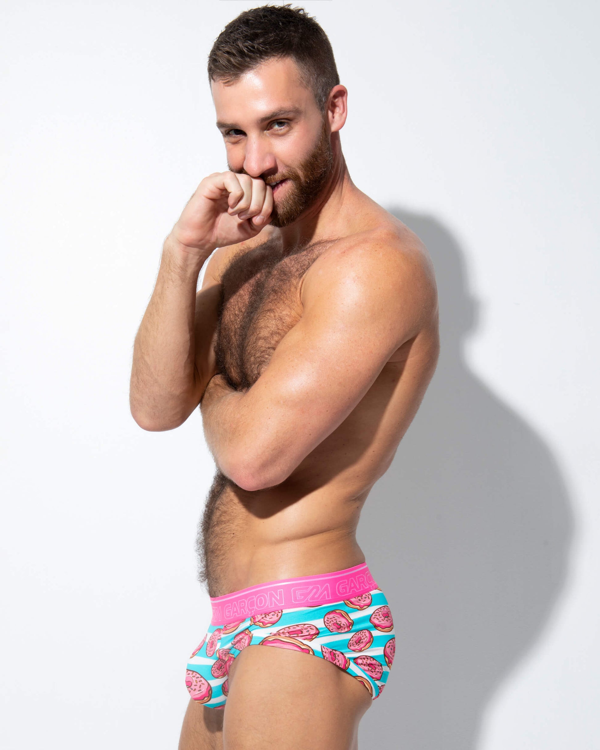 Garçon Donuts Brief