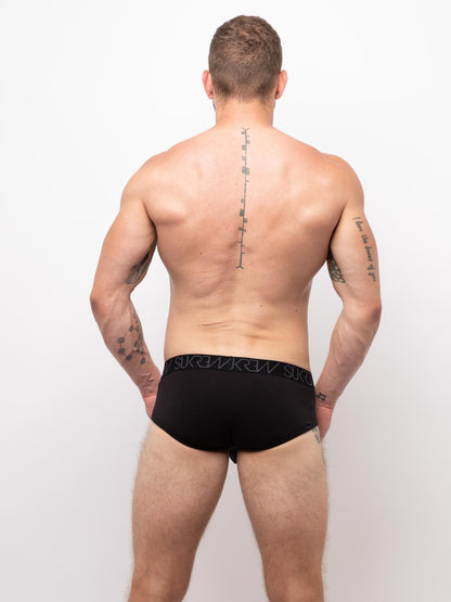 SUKREW Apex-alushousujen monipakkaus 1 x musta + 1 x valkoinen